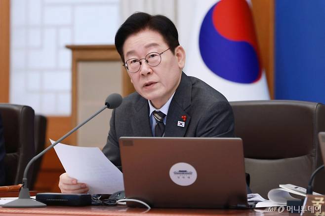 이재명 대통령이 20일 청와대에서 열린 국무회의에서 발언하고 있다./사진=뉴시스