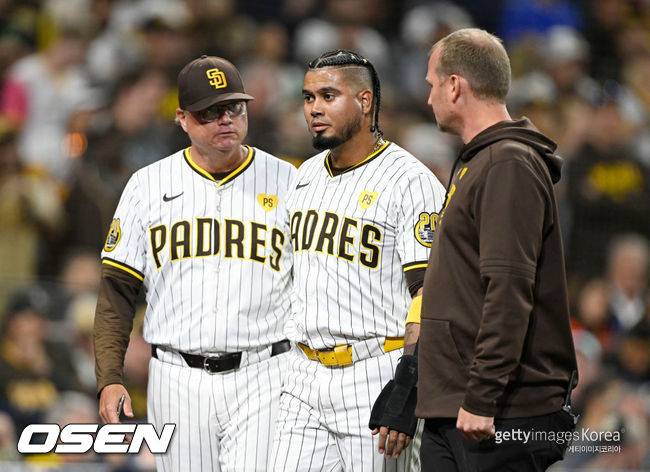 [사진] 마이크 쉴트 전 감독은 샌디에이고 시절 루이스 아라에즈의 1루 수비를 가르치는 시간이 가장 좋았다고 했다. ⓒGettyimages(무단전재 및 재배포 금지)