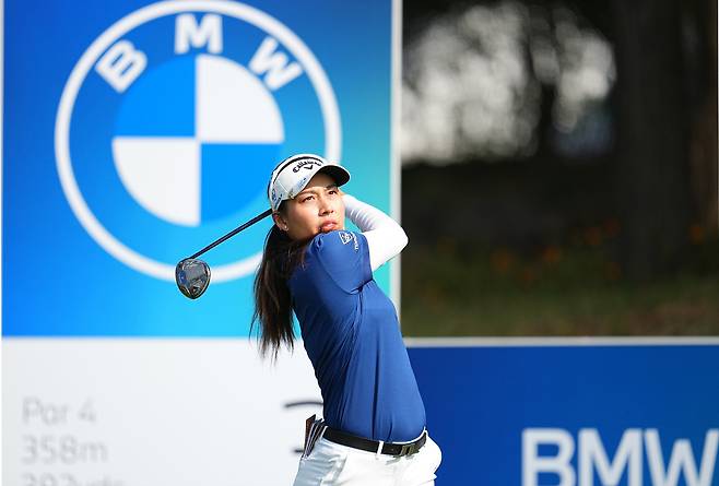 이번엔 스크린이다! '천하무적' 티띠꾼, 우즈가 만든 스크린 골프 대회 전격 합류