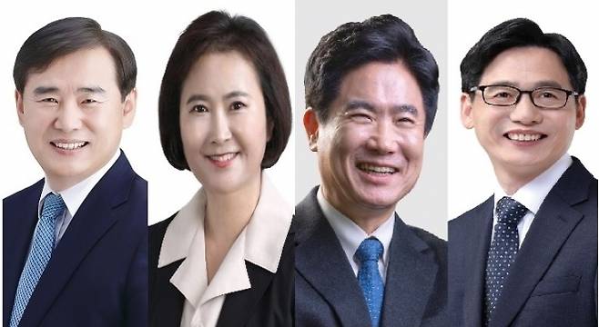 왼쪽부터 이정선 광주시교육감, 오경미 전 광주시교육청 교육국장, 김대중 전남도교육감, 정성홍 전 전교조 광주지부장.