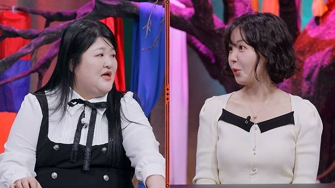 20일 방송되는 SBS Plus ‘신빨토크쇼 귀묘한 이야기 2’에 출연한 가수 겸 DJ 레이나(오른쪽). 사진 SBS Plus