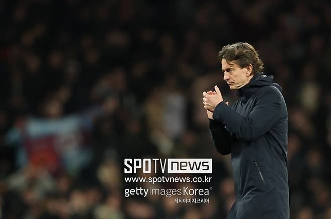 ▲ 토트넘 수뇌부는 그동안 프랭크 감독에게 마지막 시간을 부여한다. 이제 프랭크 감독의 운명은 다가오는 21일 보루시아 도르트문트(독일)와의 UEFA 챔피언스리그(UCL) 경기에 달려 있을 가능성이 크다.