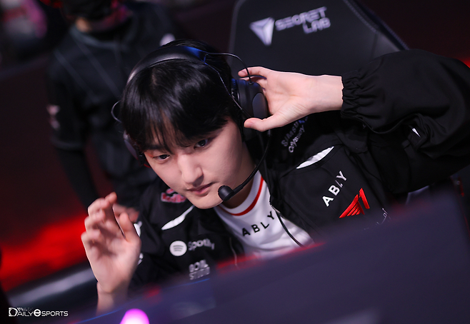 T1 '페이즈' 김수환.