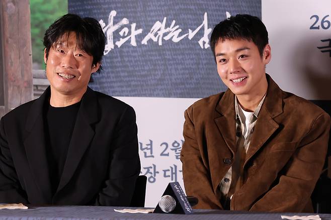 영화 ‘왕과 사는 남자’ 유해진, 박지훈. 사진| 연합뉴스