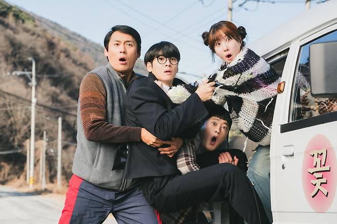올해 2분기(4~6월) 중 공개될 드라마 ‘원더풀스’에 출연한 배우 최대훈(왼쪽부터), 차은우, 임성재, 박은빈./넷플릭스