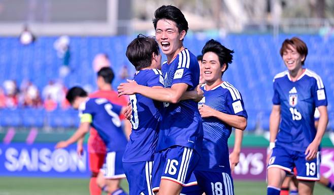 ‘라인업 복붙’ 한국과는 달랐다…5명 바꾸고도 이긴 일본 “23명이 합작한 승리”