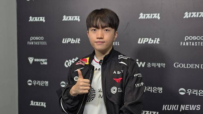 ‘케리아’ 류민석 18일 오후 7시 서울 종로구 치지직 롤파크 LCK 아레나에서 열린 ‘2026 LCK컵’ 그룹 배틀 DRX와 경기가 끝난 뒤 쿠키뉴스와 만나 인터뷰하고 있다. 김영건 기자