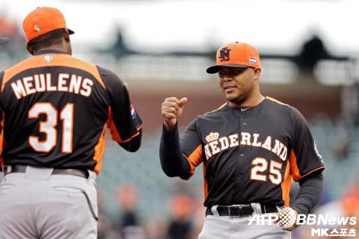 지난 2013년 WBC에서 네덜란드 대표로 출전한 존스의 모습. 당시 감독은 헨슬리 뮬렌이었다. 사진=ⓒAFPBBNews = News1