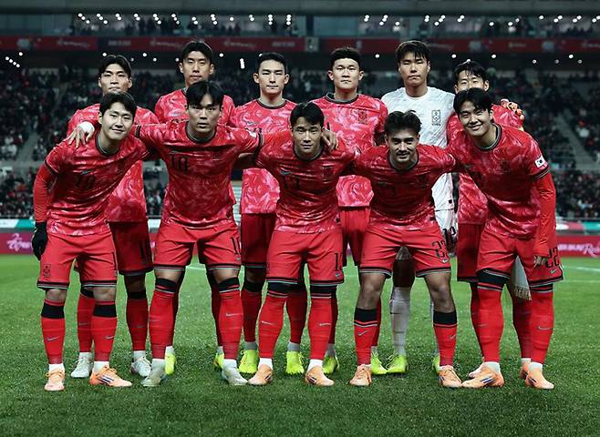 지난해 11월 볼리비아와 평가전에 나선 축구대표팀 선수들.  대한축구협회 제공