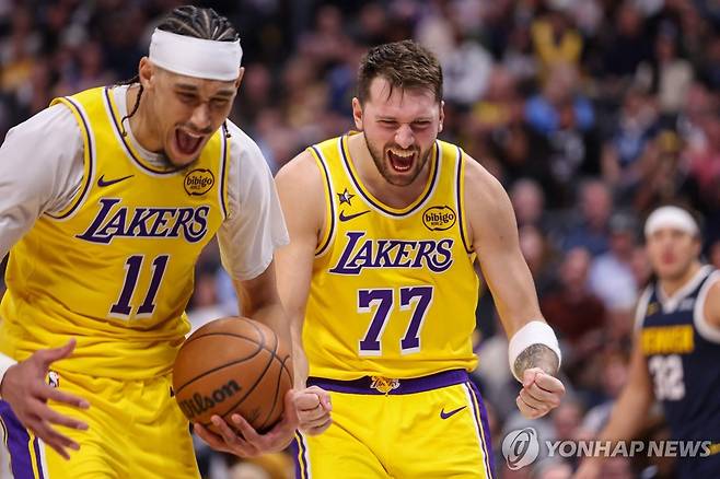 NBA 올스타 팬 투표 1위 돈치치 트리플더블…레이커스 2연승