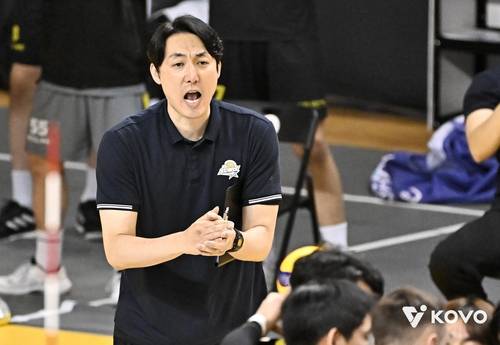 하현용 KB손해보험 감독대행 [한국배구연맹 제공. 재판매 및 DB 금지]