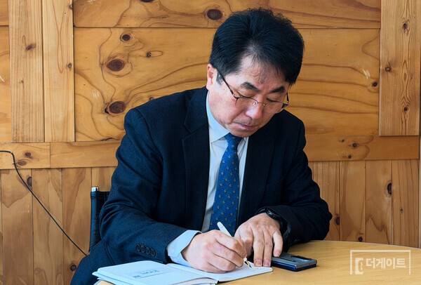 성기선 가톨릭대 교수(사진=더게이트 배지헌 기자)