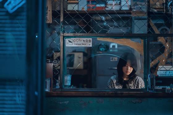 디즈니+ '골드랜드' 스틸컷.