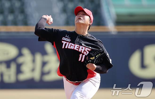 KIA 타이거즈에 잔류한 조상우. /뉴스1 DB ⓒ News1 김진환 기자