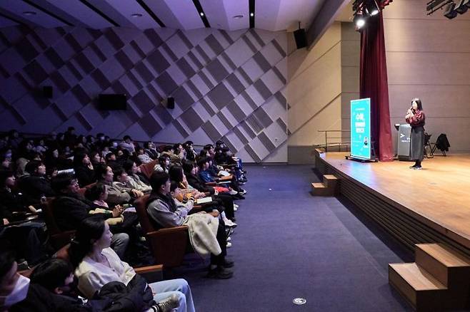 지난 'N번째 과학' 특별 강연 모습. 국립부산과학관 제공
