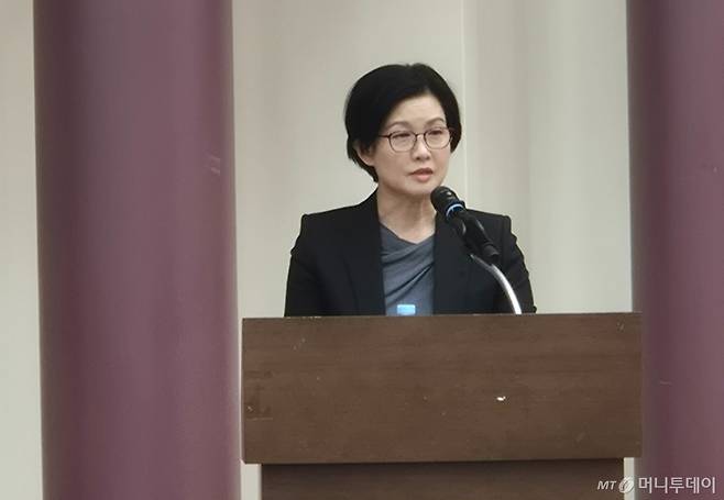 조주연 홈플러스 대표가 21일 국회에서 열린 ‘홈플러스 이대로 문 닫게 할 것인가?’ 긴급 좌담회에서 회생 계획안 수행을 위한 지원을 호소했다./사진=유예림 기자