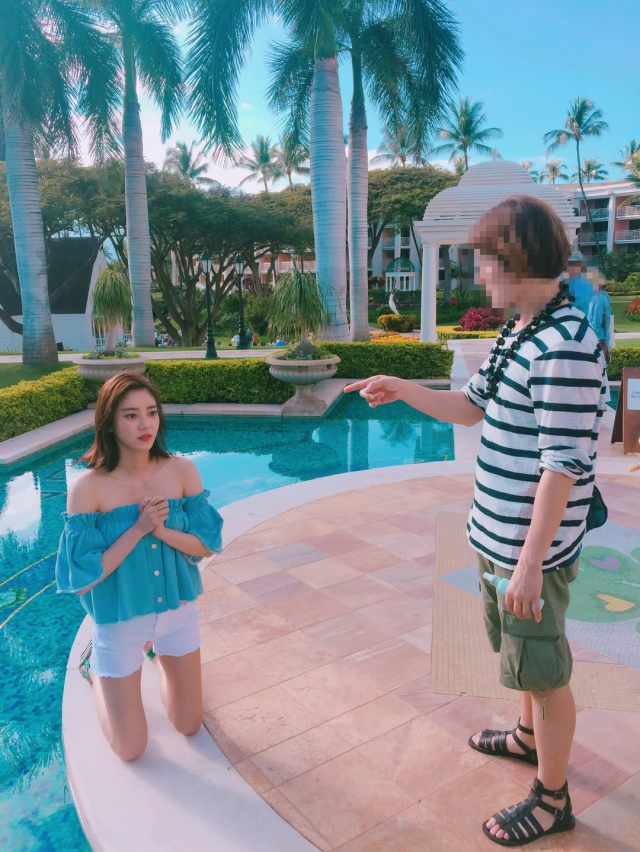 손담비가 10년 전 촬영 현장에서 찍은 사진을 공개했다. / 손담비 SNS