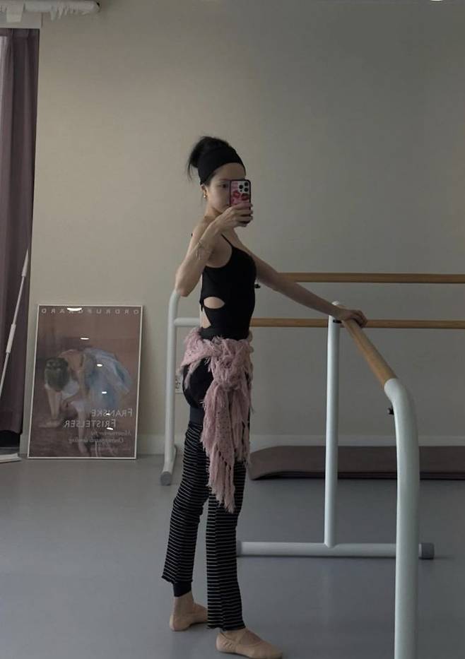 [서울=뉴시스] 배우 손나은. (사진=손나은 인스타그램 캡처) 2026.01.21. photo@newsis.com *재판매 및 DB 금지