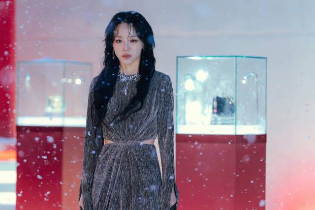'레디이 두아'의 스틸컷. 사진 제공=넷플릭스