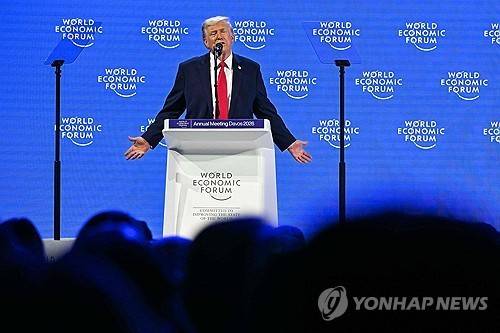 다보스 포럼에서 연설하는 도널드 트럼프 미 대통령 [스위스 다보스 AFP=연합뉴스. 재판매 및 DB 금지]