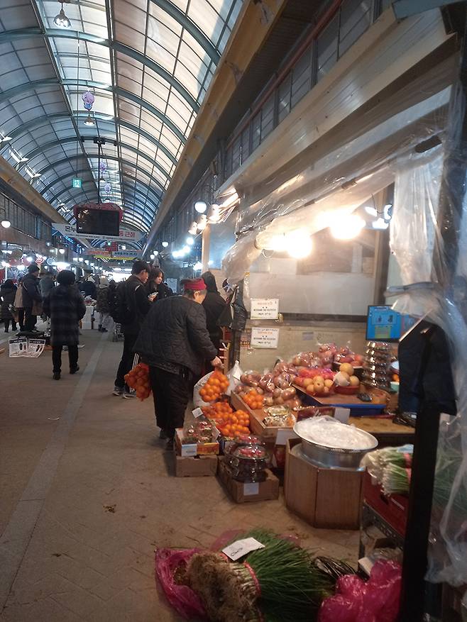(함인희 이화여자대학교 사회학과 명예교수)