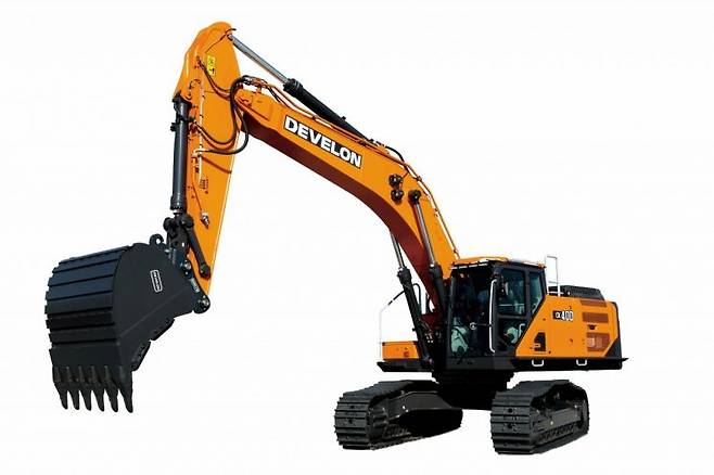 HD건설기계 디벨론 40t급 스마트 굴착기인 DX400. HD건설기계