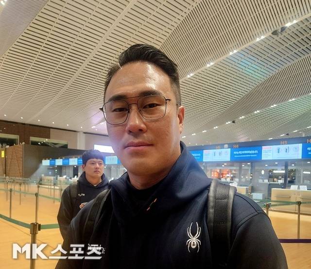 23일 만난 장민재 한화 전력분석원. 사진(인천국제공항)=이한주 기자