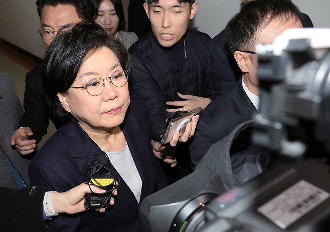 이혜훈 기획예산처 장관 후보자가 1월19일 국회에서 인사청문회를 앞두고 취재진의 질문을 받고 있다. ⓒ연합뉴스