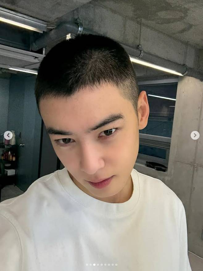 /사진=아스트로 차은우 SNS