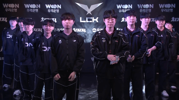 24일 한화생명이 서울 종로구 소재 LoL파크에서 열린 2026 LCK컵 그룹 배틀 2주 차 경기에서 DN 수퍼스를 상대로 세트 스코어 2대 1로 이겼다.(한화생명e스포츠(HLE) & DN수퍼스(DNS)). /사진=네이버 치지직 라이브 영상 캡처)