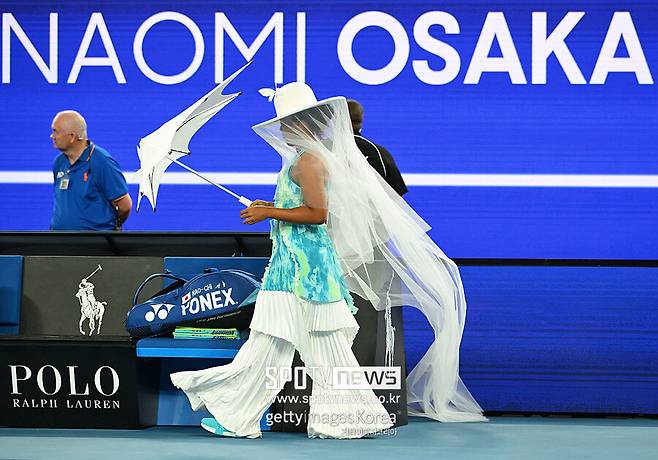 日 페어플레이 논란 떴다 어이, 젊은 친구 예의 지켜…아시아 女 역대 최고, 기본 예절 지적 받자 일본은 뭐가 문제야