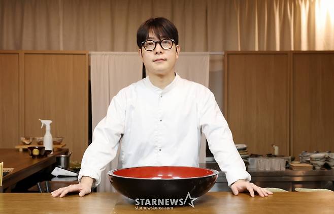 '흑백요리사2' 무쇠팔(박주성 셰프) 인터뷰 /사진=김휘선 기자 hwijpg@