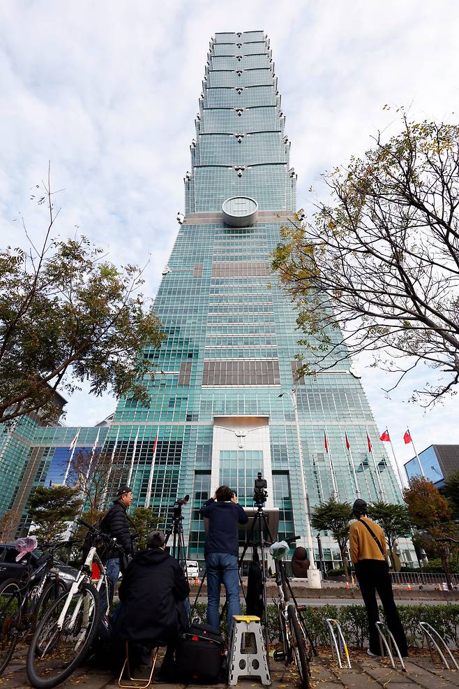 호놀드가 오른 타이베이 101. / 로이터 연합뉴스