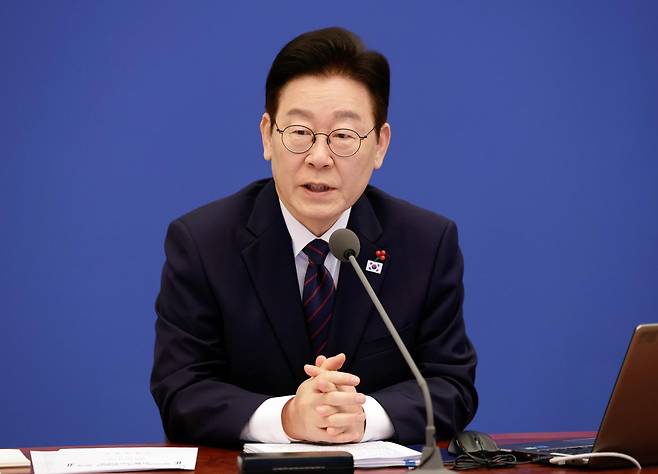 이재명 대통령이 22일 청와대에서 열린 수석보좌관회의에서 발언하고 있다. (청와대통신사진기자단) 2026.1.22/