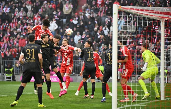 이토 히로키의 2025~26시즌 첫 득점 장면. 사진=로이터 연합뉴스