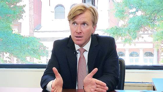 엘브리지 콜비 미국 국방부 정책차관이 지난해 4월 23일(현지시간) 워싱턴DC에 있는 자신의 사무실에서 중앙일보와 인터뷰하고 있다. 강태화 기자