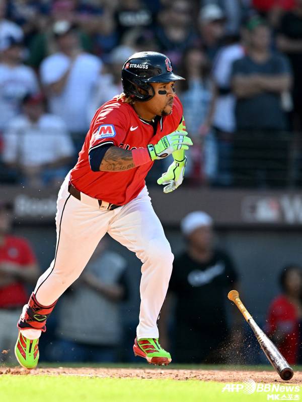 호세 라미레즈, 클리블랜드 ‘원 클럽맨’으로 남는다...2032년까지 계약 연장