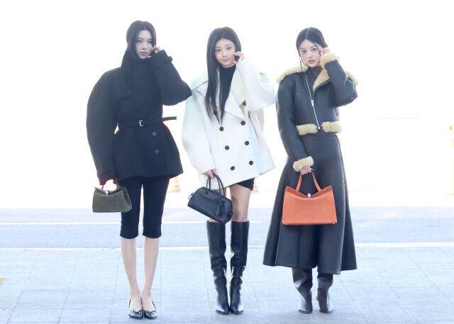 아일릿 / 자크뮈스(JACQUEMUS)