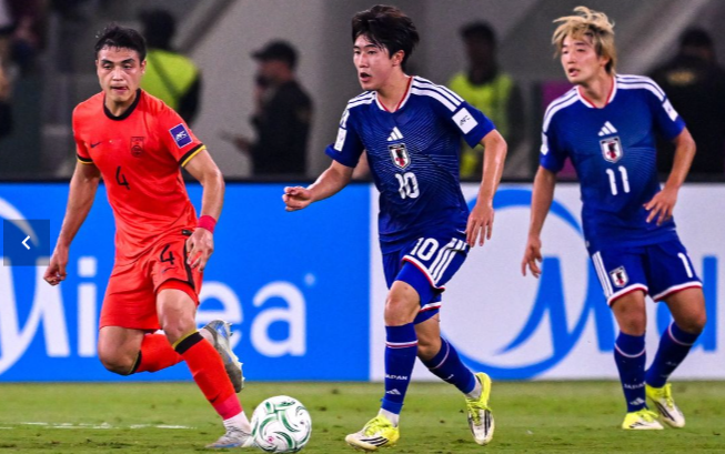 ▲ 일본 21세 이하 팀이 중국 23세 이하 팀을 꺾고 U-23 아시안컵 정상에 올랐다. 전반 2골, 후반 2골로 90분 내내 압도한 일본은 어린 나이에도 아시아 정상에 오르며 2년 뒤 LA 올림픽 전망을 밝혔다. ⓒ 아시아축구연맹