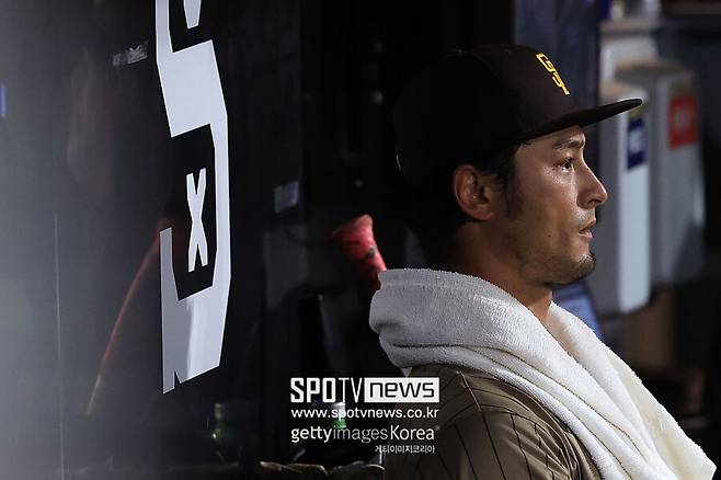 ▲ 다르빗슈 유 스스로 현역을 연장할 것인지에 대한 확답을 내놓지 않고 있는 가운데, 미국 현지 지역 언론에서 그가 남은 3년 연봉을 포기하고 은퇴한다는 보도가 나왔다. 다르빗슈는 반박했다.