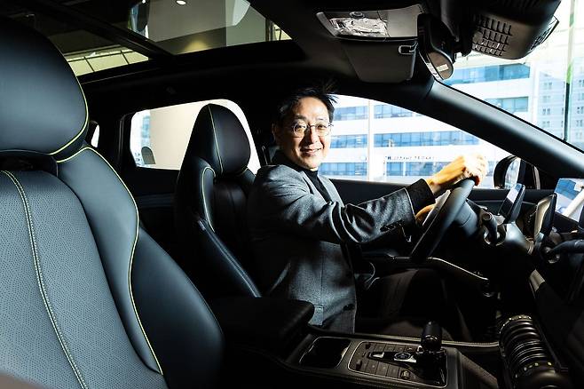 조인철 BYD코리아 승용부문 대표가 22일 서울 마포구 byd 쇼룸에서 중앙일보와 인터뷰했다. 우상조 기자