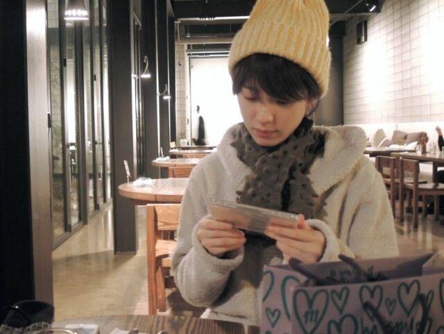 한효주가 13년 전의 풋풋한 일상을 공개했다. / 한효주 SNS