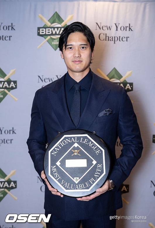 [사진] BBWAA 시상식에 참석한 오타니 쇼헤이  ⓒGettyimages(무단전재 및 재배포 금지)