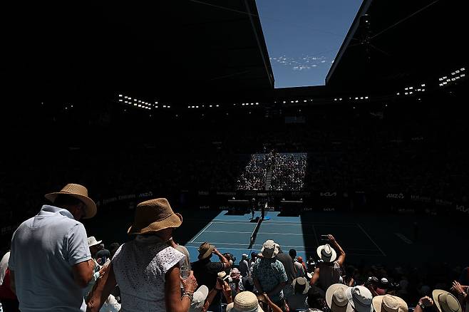 테니스처럼 불공정한 스포츠가 있을까요?[박준용 인앤아웃 In AO]