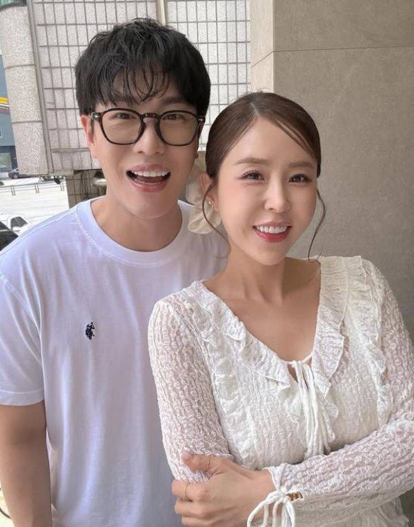 염려와 걱정들 잘 안다 신지, '대국민 결혼 반대' 속 문원과 함께할 인생 2막 [ST이슈]