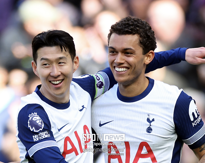 토트넘에 완벽히 속았다 손흥민 우승시켜주고 떠난 '욕받이', 이적 후에도 비판은 계속된다...5경기 '공격 포인트 제로'