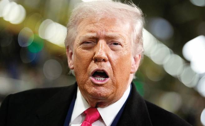 연초 이후 미국 증시가 강세를 보이면서도 장중 변동성이 높아지는 데는 근본적으로 트럼프발(發) 정치적 불확실성이 있다.&nbsp;뉴시스