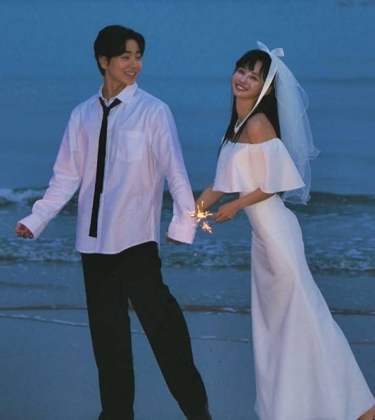 ‘양성애 커밍아웃’ 솜혜빈, 2세 연하 김예훈과 결혼 (출처: 솜혜빈 인스타그램)