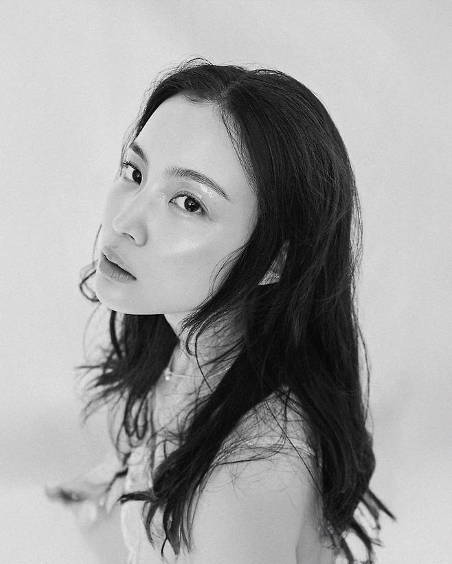 이하이, 5년 넘게 1인 기획사 미등록 운영 무지와 불찰로 발생한 일