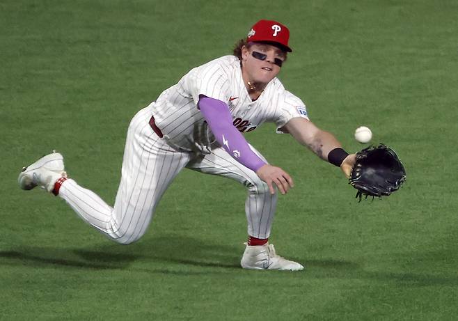 샌프란시스코, 골드글러브 출신 외야수 베이더 영입으로 외야 수비 강화…이정후 수비 위치 변화 불가피